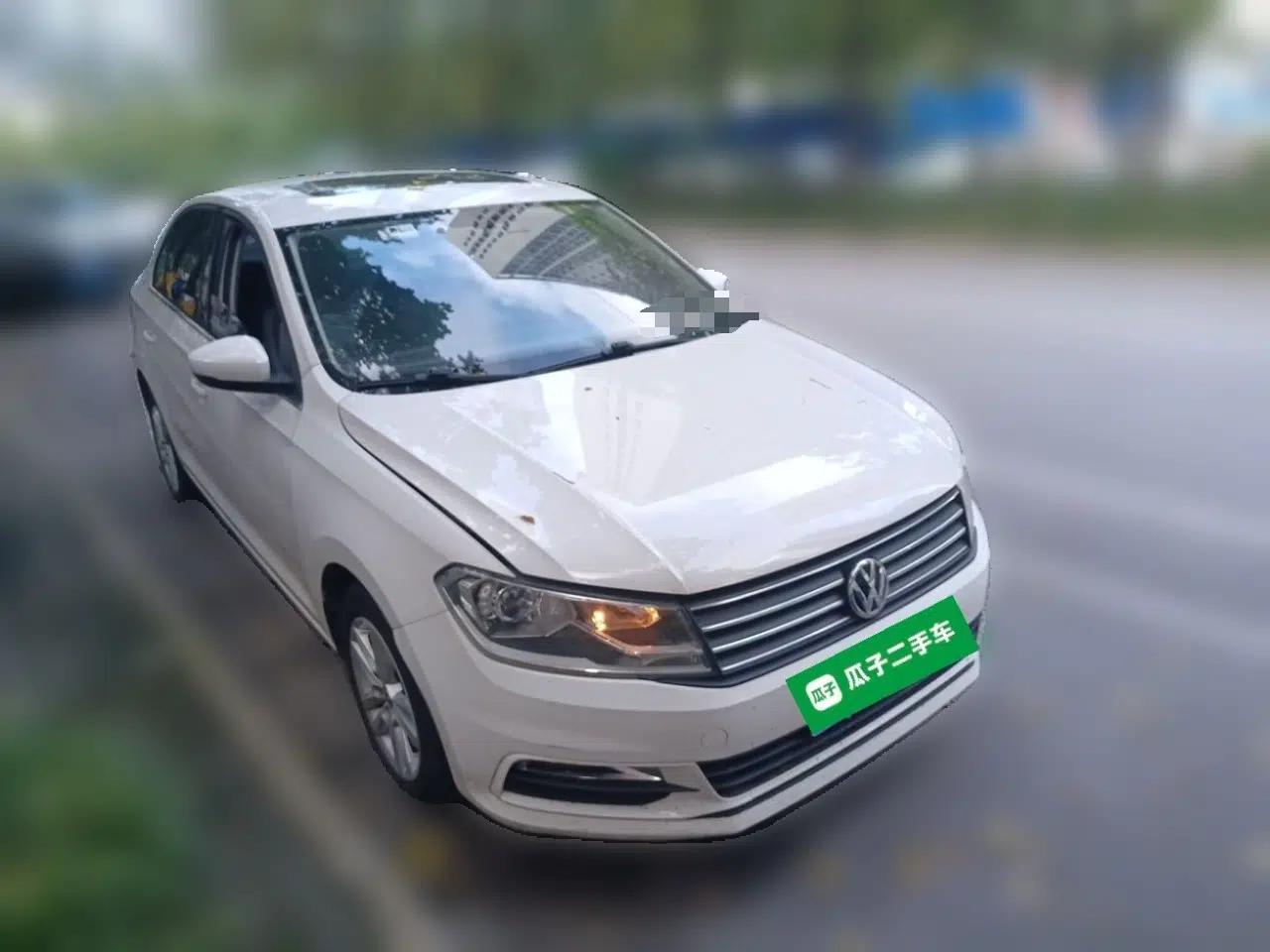 Volkswagen Santana 2016 1.6L Automatic Comfort Edition — миниатюра 3