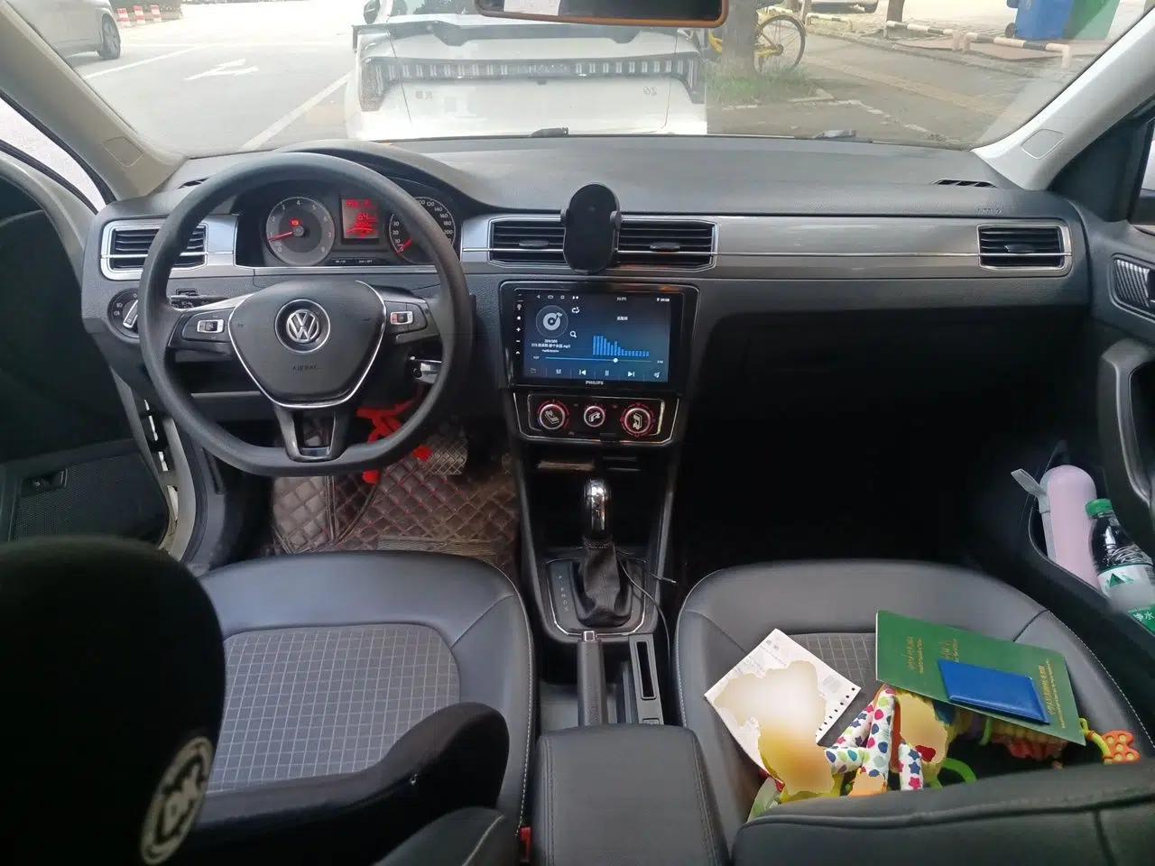 Volkswagen Santana 2016 1.6L Automatic Comfort Edition — миниатюра 9