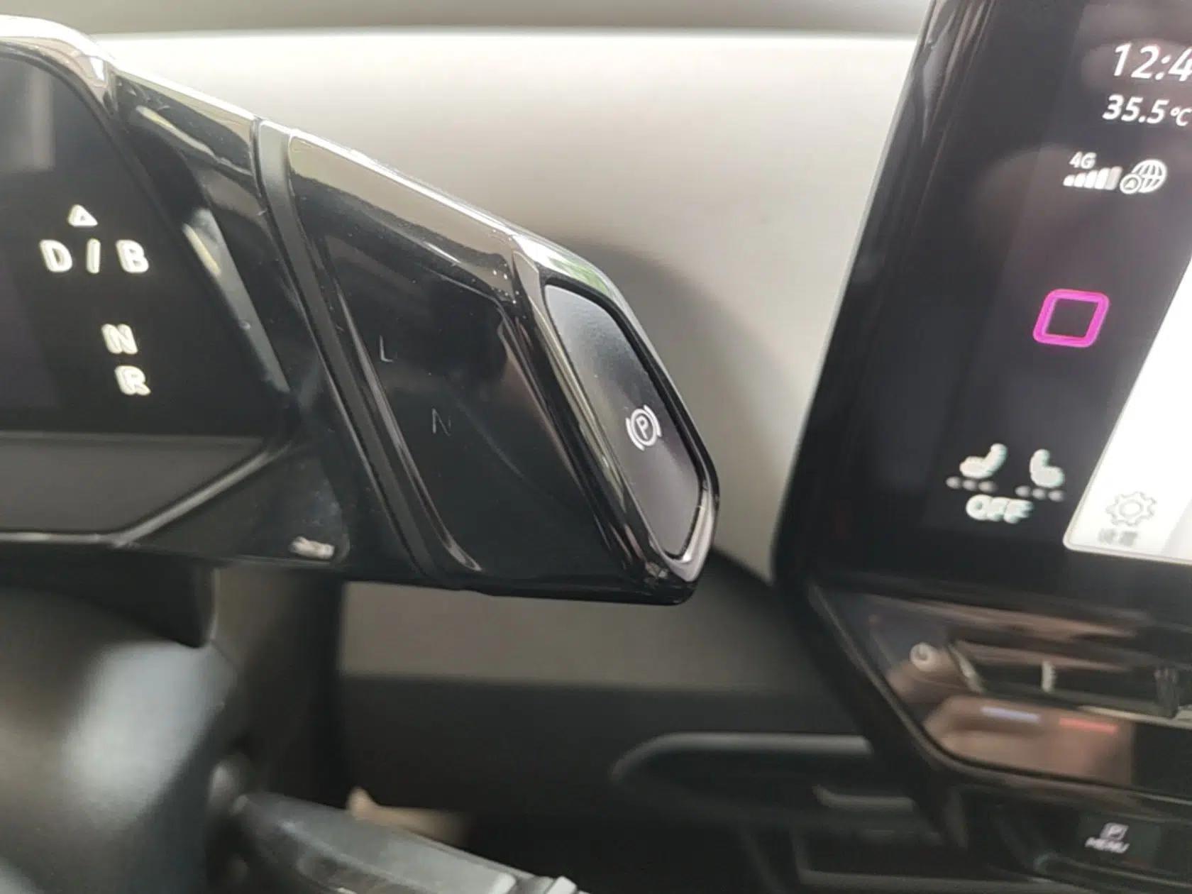 Volkswagen ID.3 2022 Pro Smart Edition — миниатюра 21
