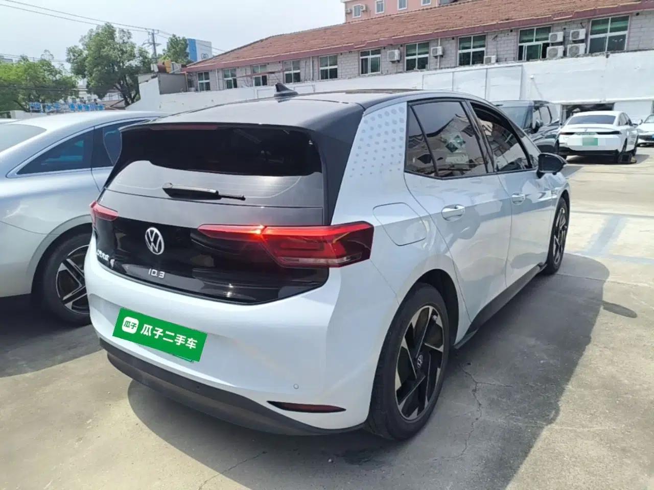 Volkswagen ID.3 2023 Pure Smart Edition — миниатюра 6