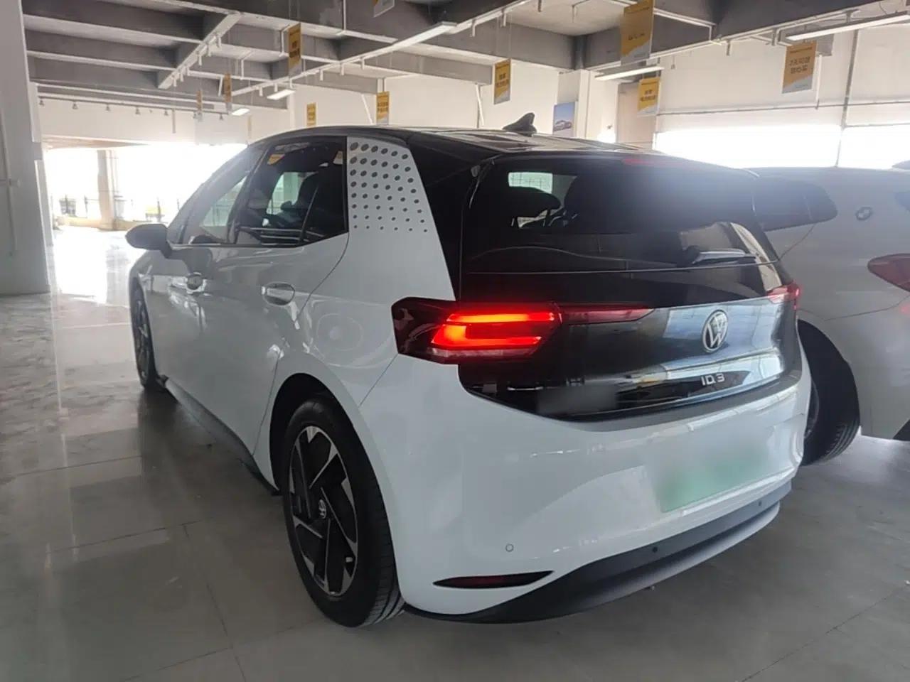 Volkswagen ID.3 2023 Upgraded Model Pure Intelligent Enjoyment Version — миниатюра 4
