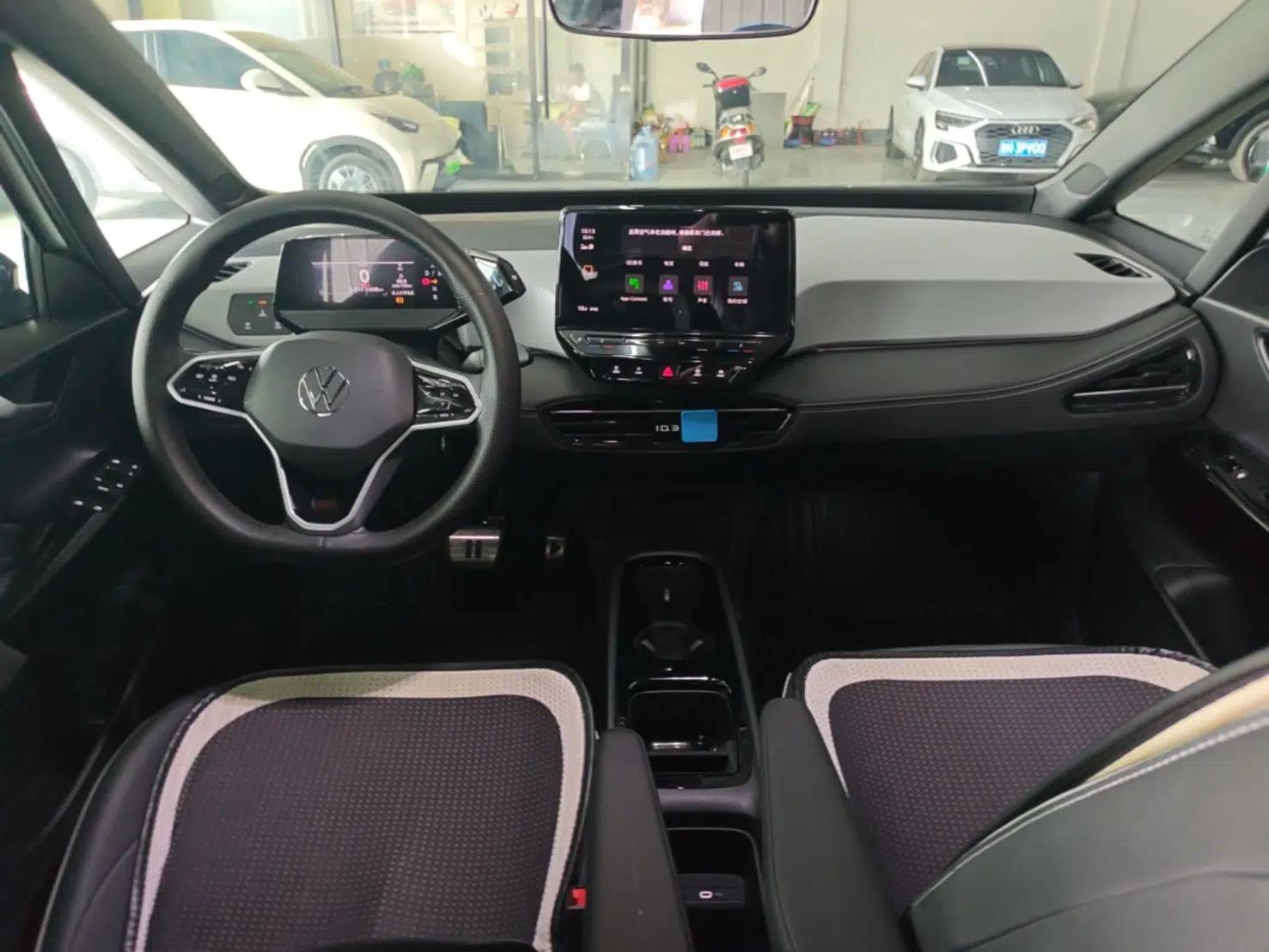 Volkswagen ID.3 2024 Pure & Smart Edition — миниатюра 12