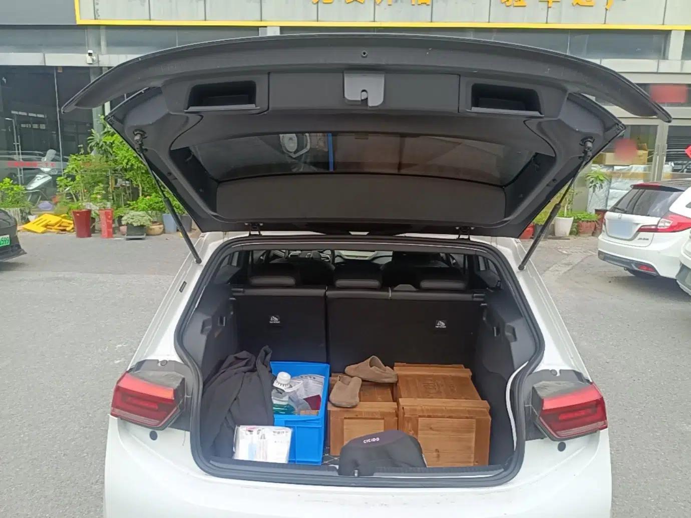 Volkswagen ID.3 2024 Outstanding Edition — миниатюра 22