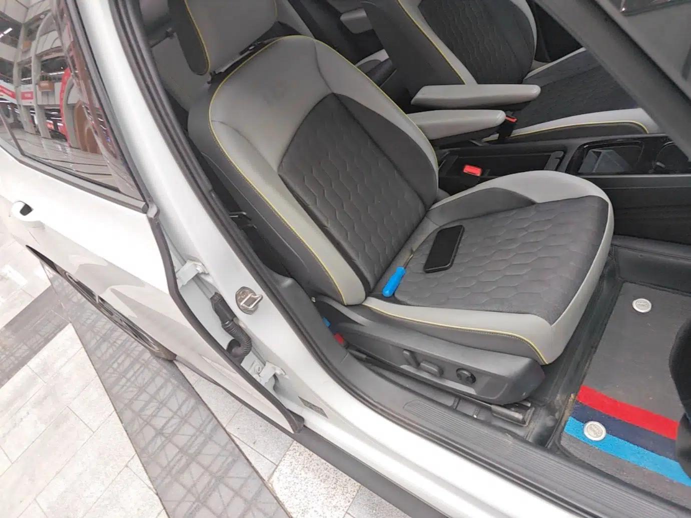 Volkswagen ID.3 2024 Intelligent Edition — миниатюра 19