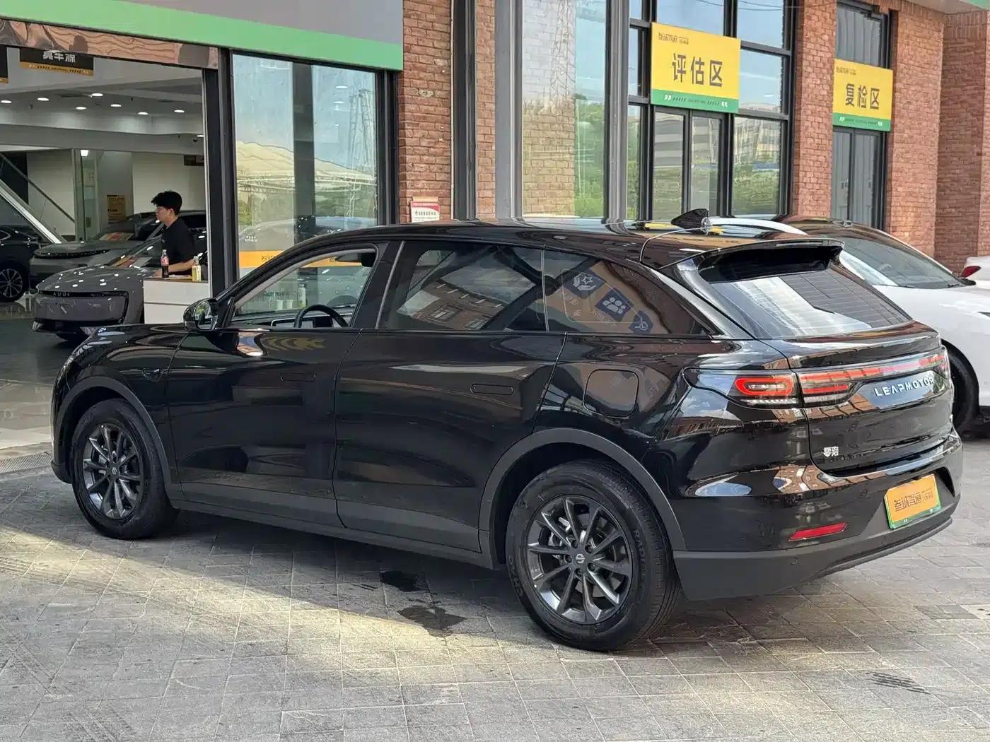 Leapmotor C11 2023 Range Extended Comfort Edition — миниатюра 6