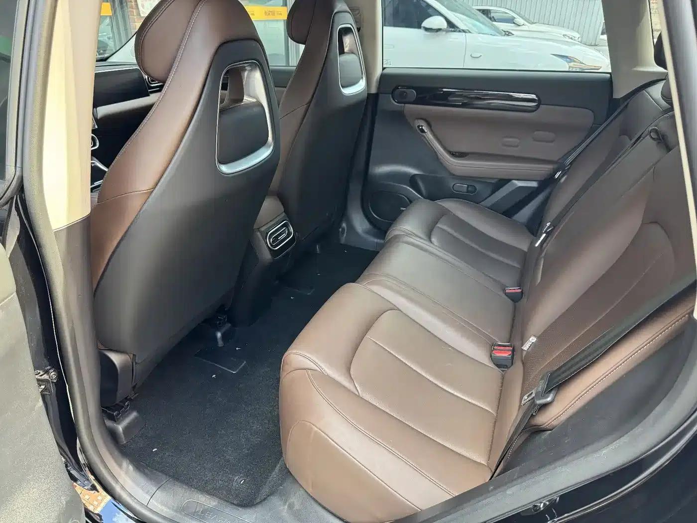 Leapmotor C11 2023 Range Extended Comfort Edition — миниатюра 9