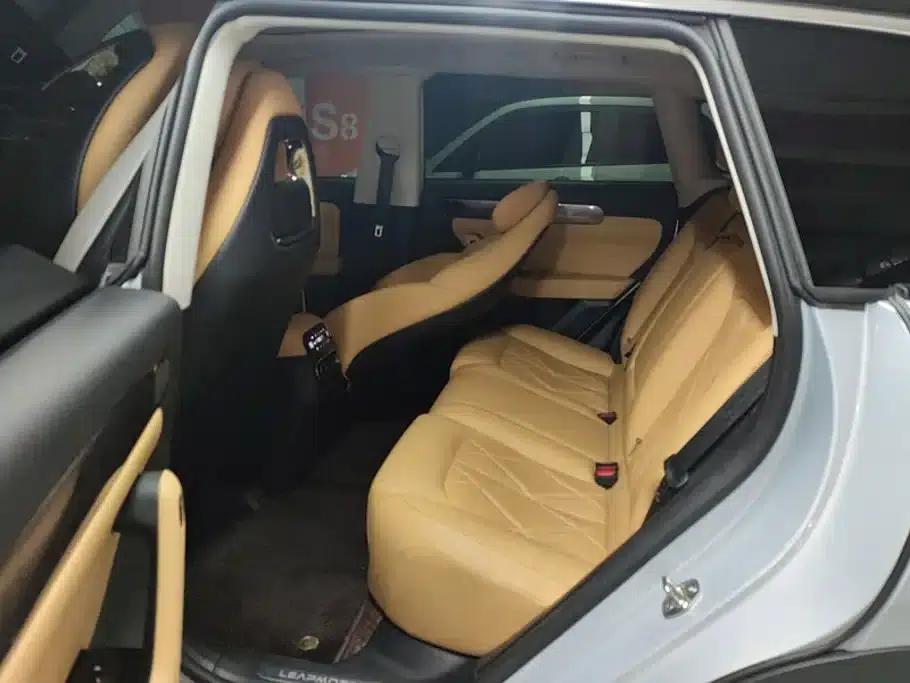Leapmotor C11 2024 Range Extended 300 Premium Edition — миниатюра 11