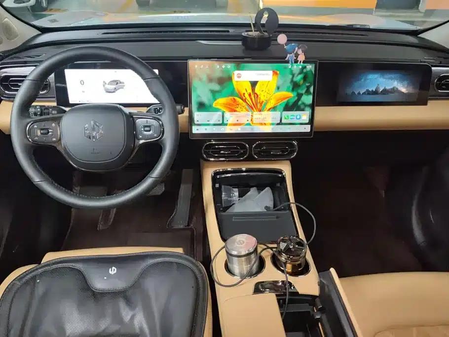 Leapmotor C11 2024 Range Extended 300 Premium Edition — миниатюра 12