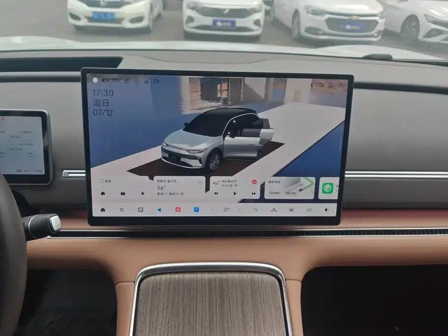 Leapmotor C11 2026 Pure Electric 640 LiDAR Smart Edition — миниатюра 13