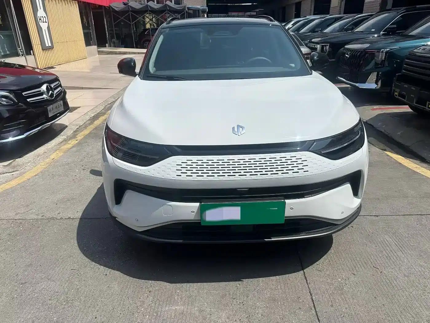 Leapmotor C11 2024 Range Extended 300 Premium Edition — миниатюра 2