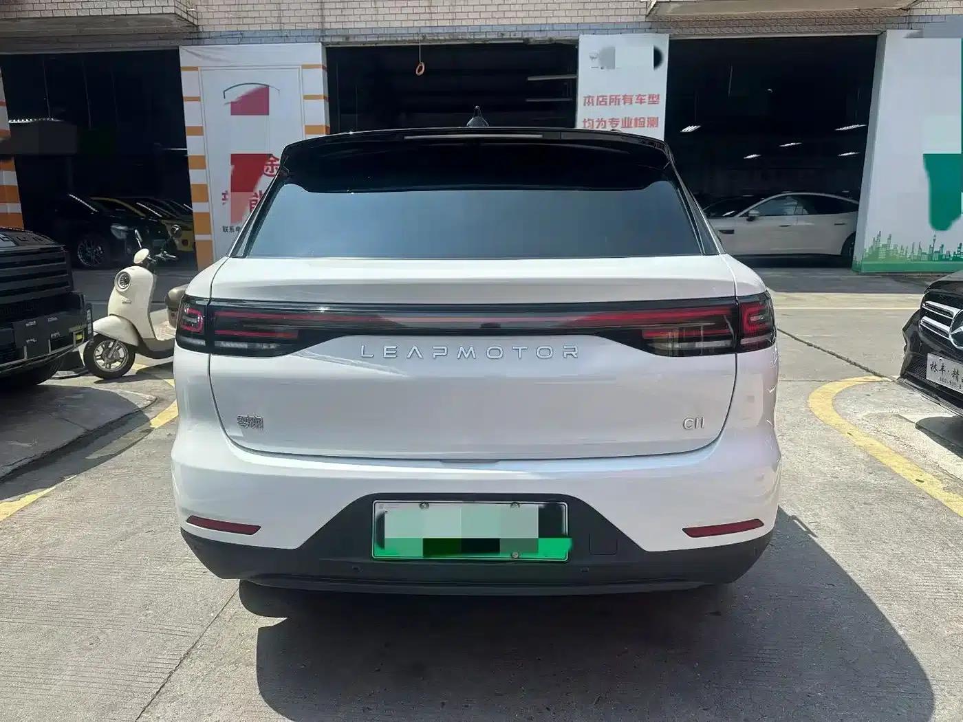 Leapmotor C11 2024 Range Extended 300 Premium Edition — миниатюра 11