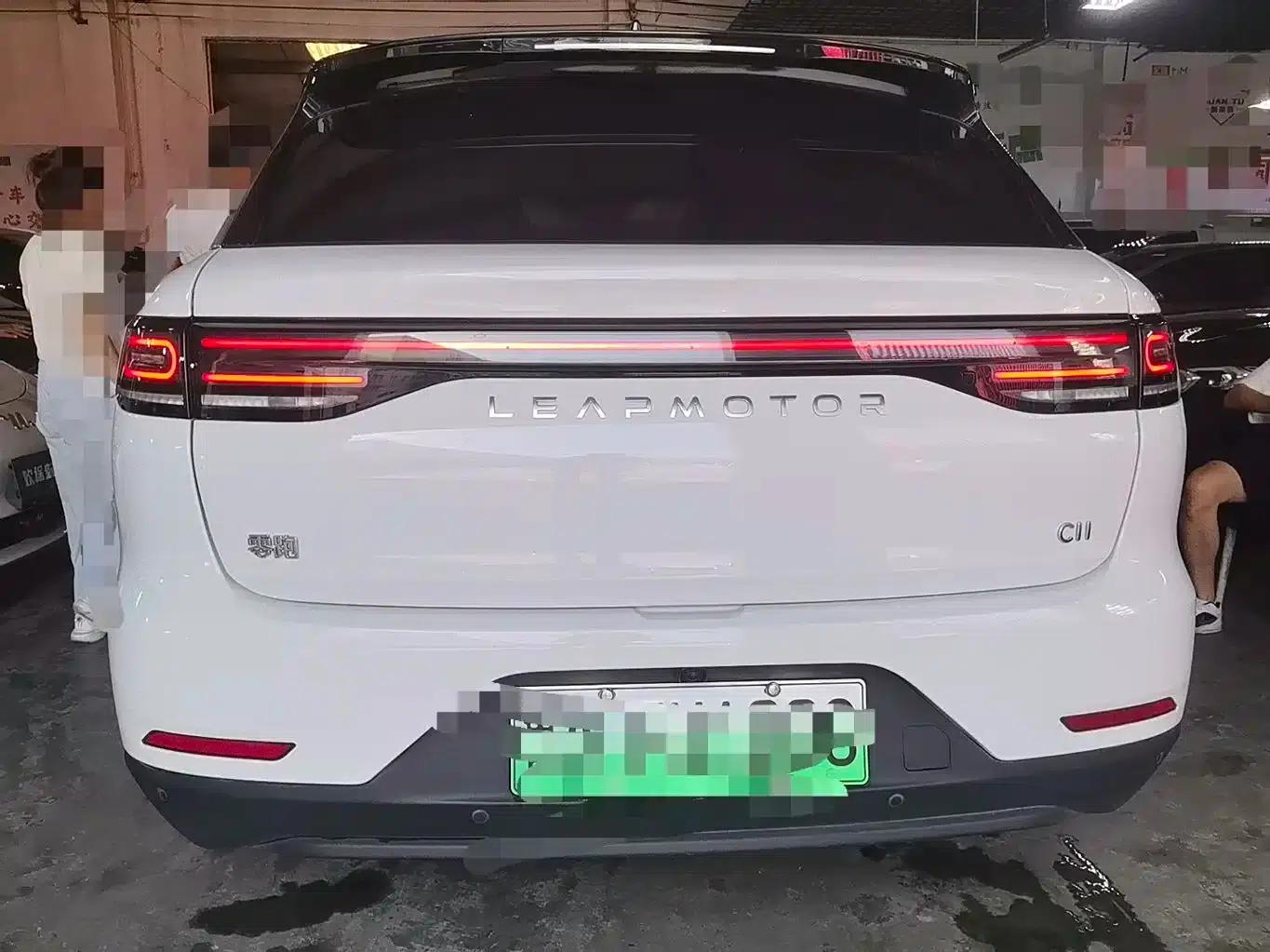 Leapmotor C11 2024 Range Extended 300 Premium Edition — миниатюра 13