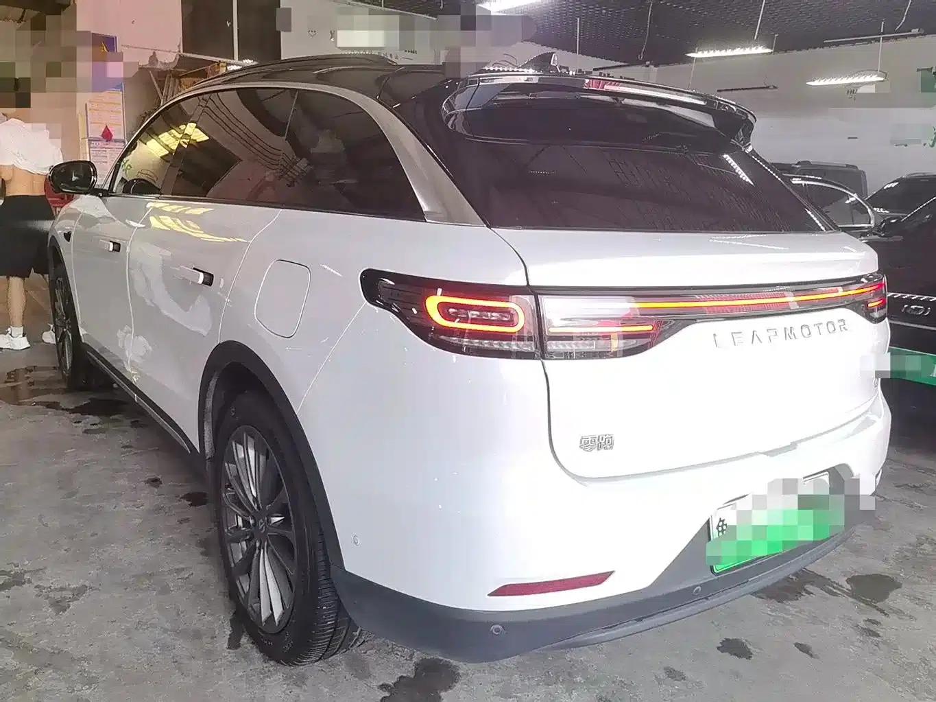 Leapmotor C11 2024 Range Extended 300 Premium Edition — миниатюра 14