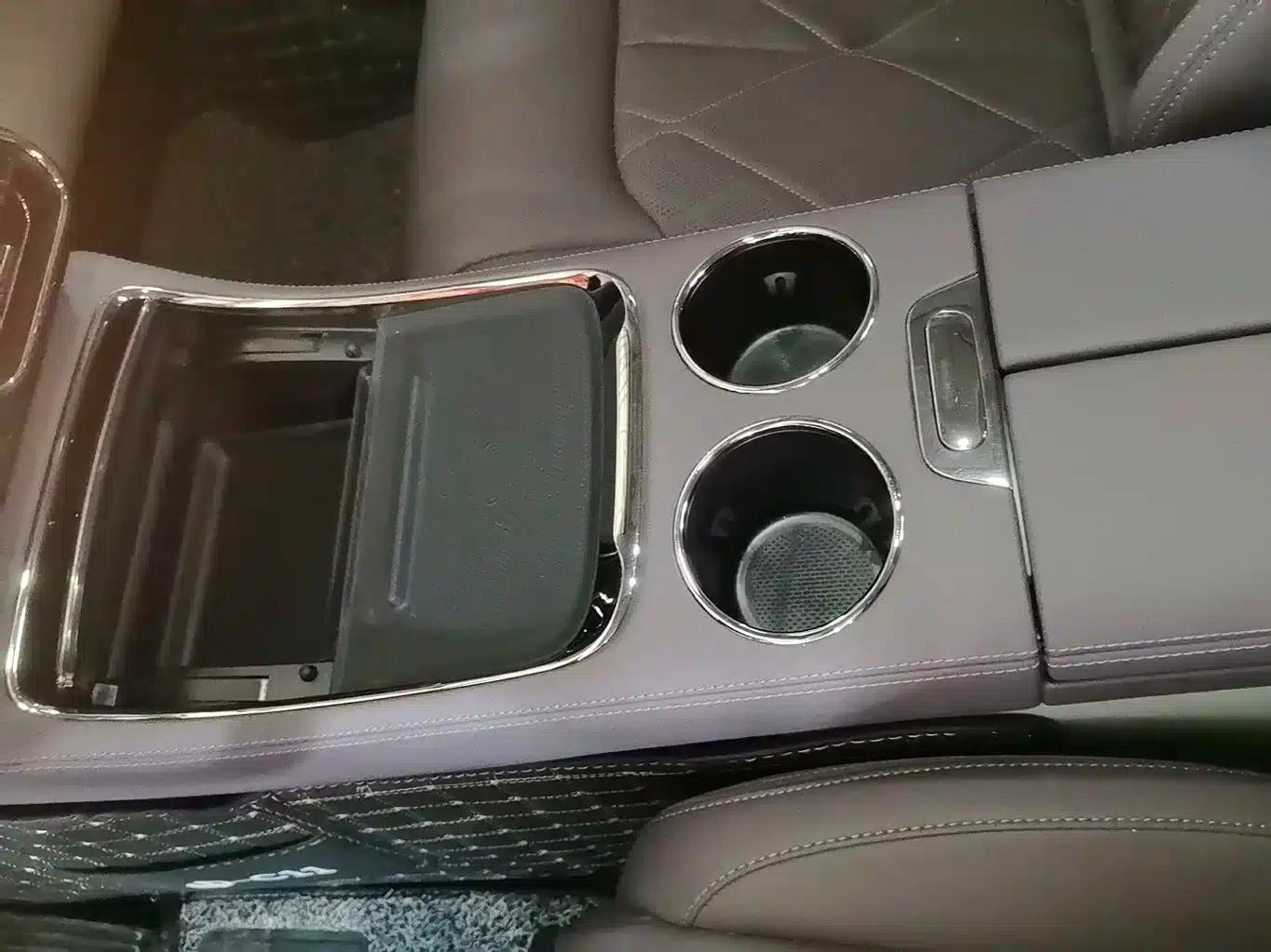 Leapmotor C11 2024 Range Extended 300 Premium Edition — миниатюра 4