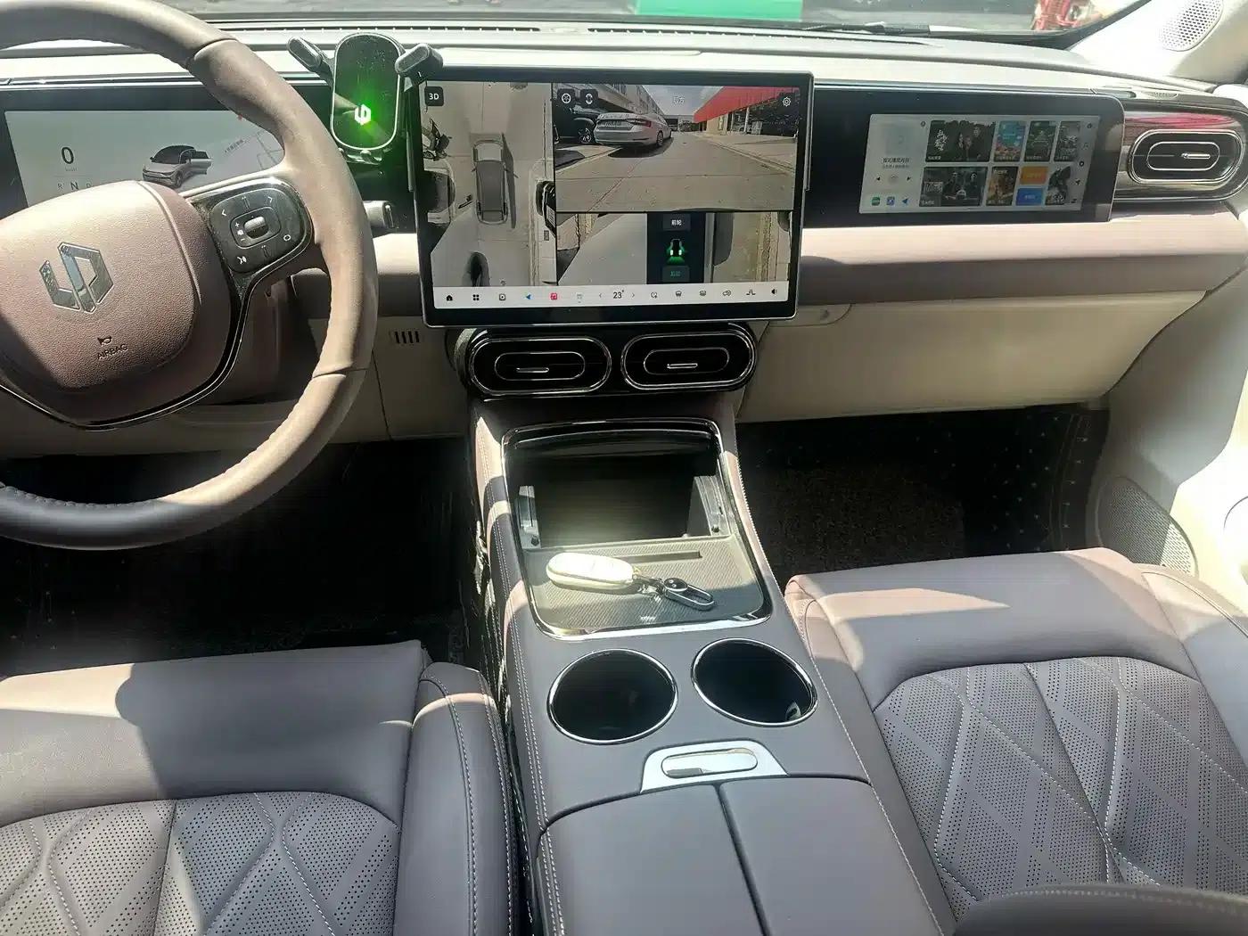 Leapmotor C11 2024 Range Extended 300 Premium Edition — миниатюра 5