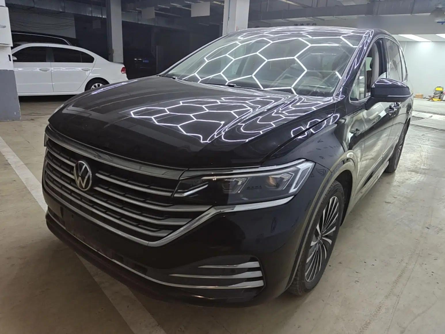 Volkswagen Viloran 2024 380TSI Premium Edition — миниатюра 1