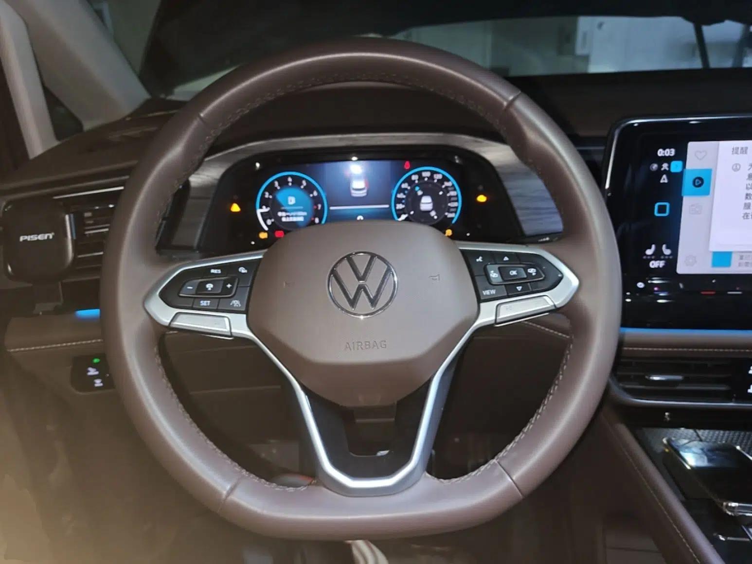 Volkswagen Viloran 2024 380TSI Premium Edition — миниатюра 13