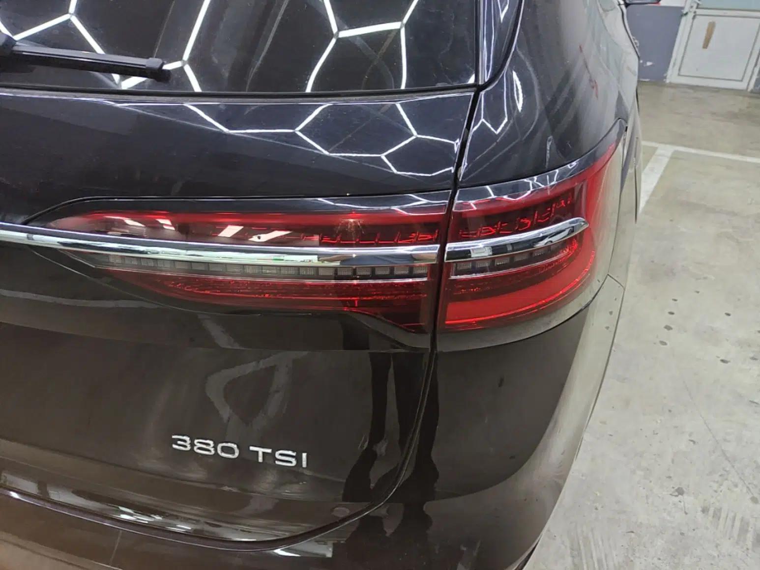 Volkswagen Viloran 2024 380TSI Premium Edition — миниатюра 9