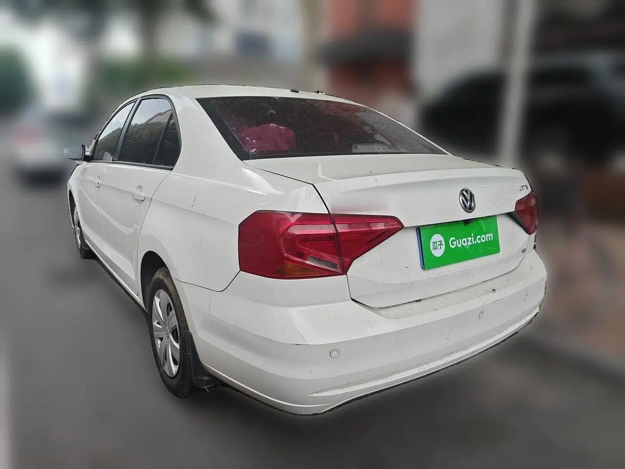 Volkswagen Jetta 2017 1.5L Automatic Fashion Model — миниатюра 4