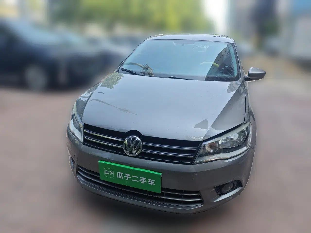 Volkswagen Jetta 2015 1.4L Manual Comfort Model — миниатюра 2