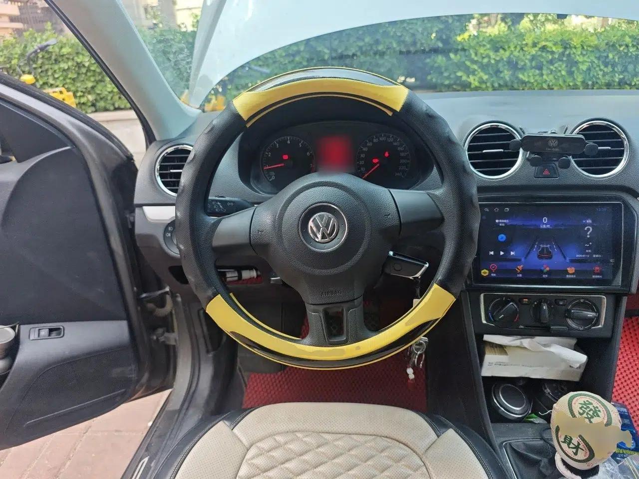 Volkswagen Jetta 2015 1.4L Manual Comfort Model — миниатюра 10