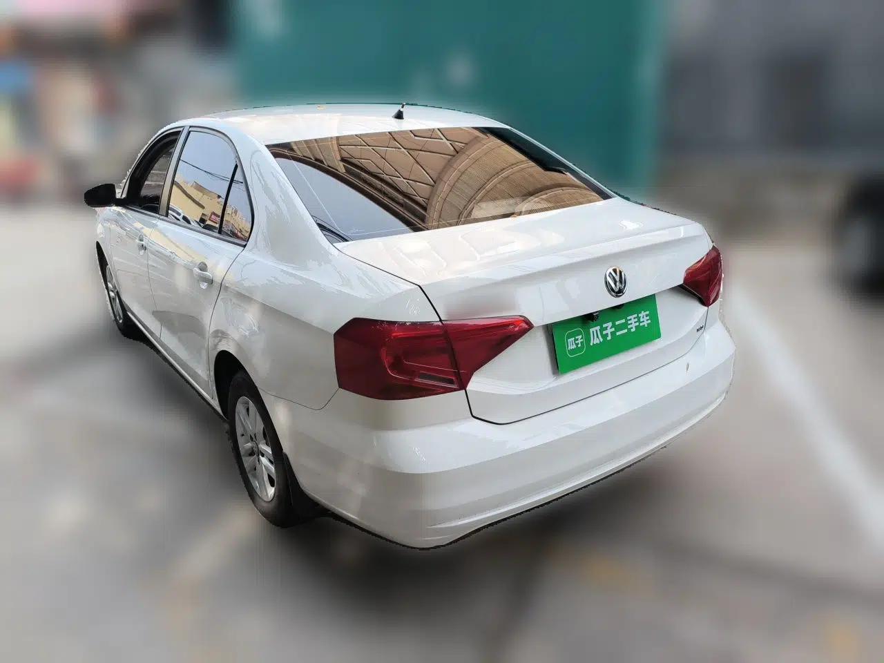 Volkswagen Jetta 2017 1.5L Automatic Fashion Model — миниатюра 4