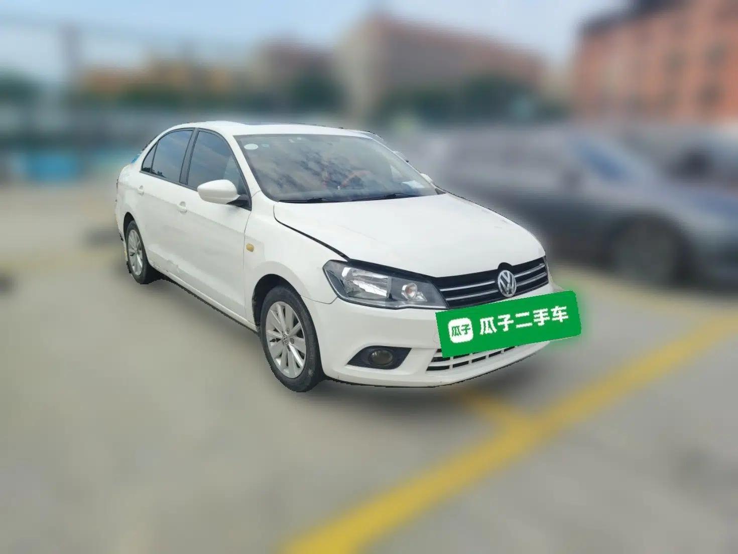 Volkswagen Jetta 2013 1.6L Automatic Comfort Model — миниатюра 3