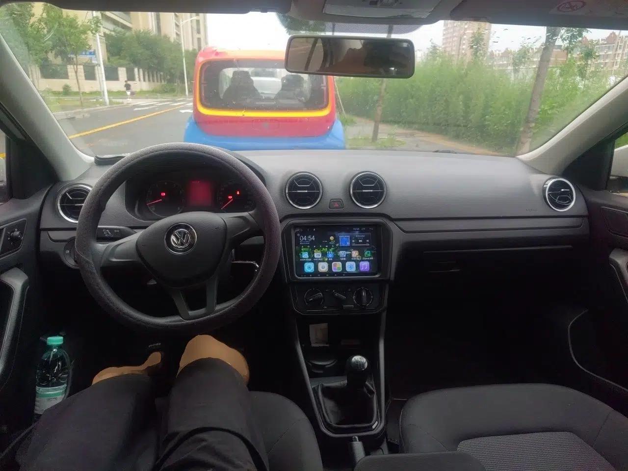 Volkswagen Jetta 2017 1.4L Manual Fashion Edition — миниатюра 9