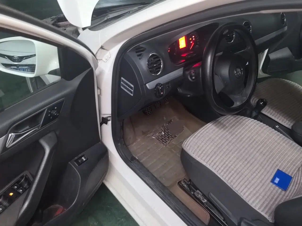 Volkswagen Jetta 2015 Zhihui Edition 1.4L Manual Comfort Model — миниатюра 16