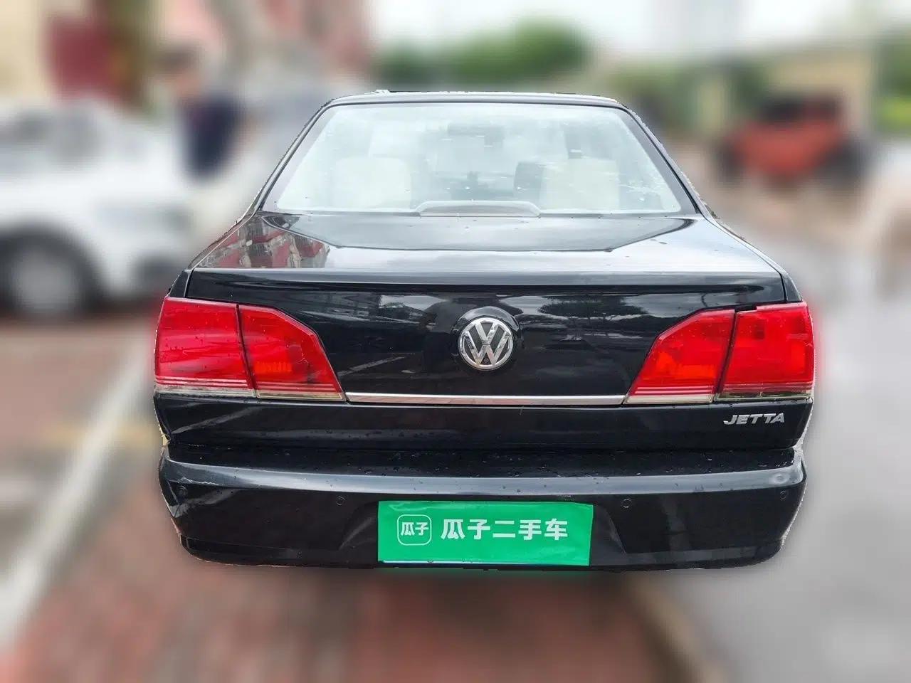 Volkswagen Jetta 2012 1.6L Commemorative Edition — миниатюра 5