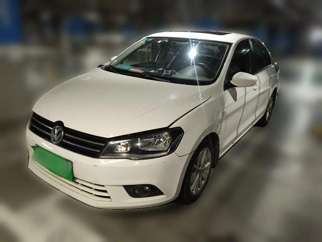Volkswagen Jetta 2013 1.6L Automatic Comfort Model — миниатюра 1