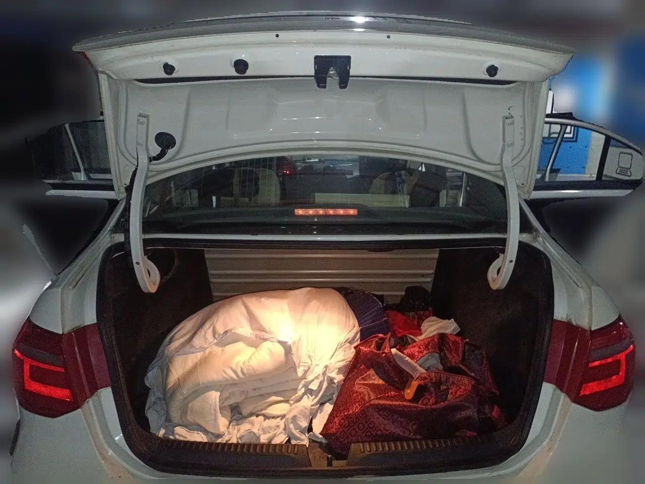 Volkswagen Jetta 2013 1.6L Automatic Comfort Model — миниатюра 19