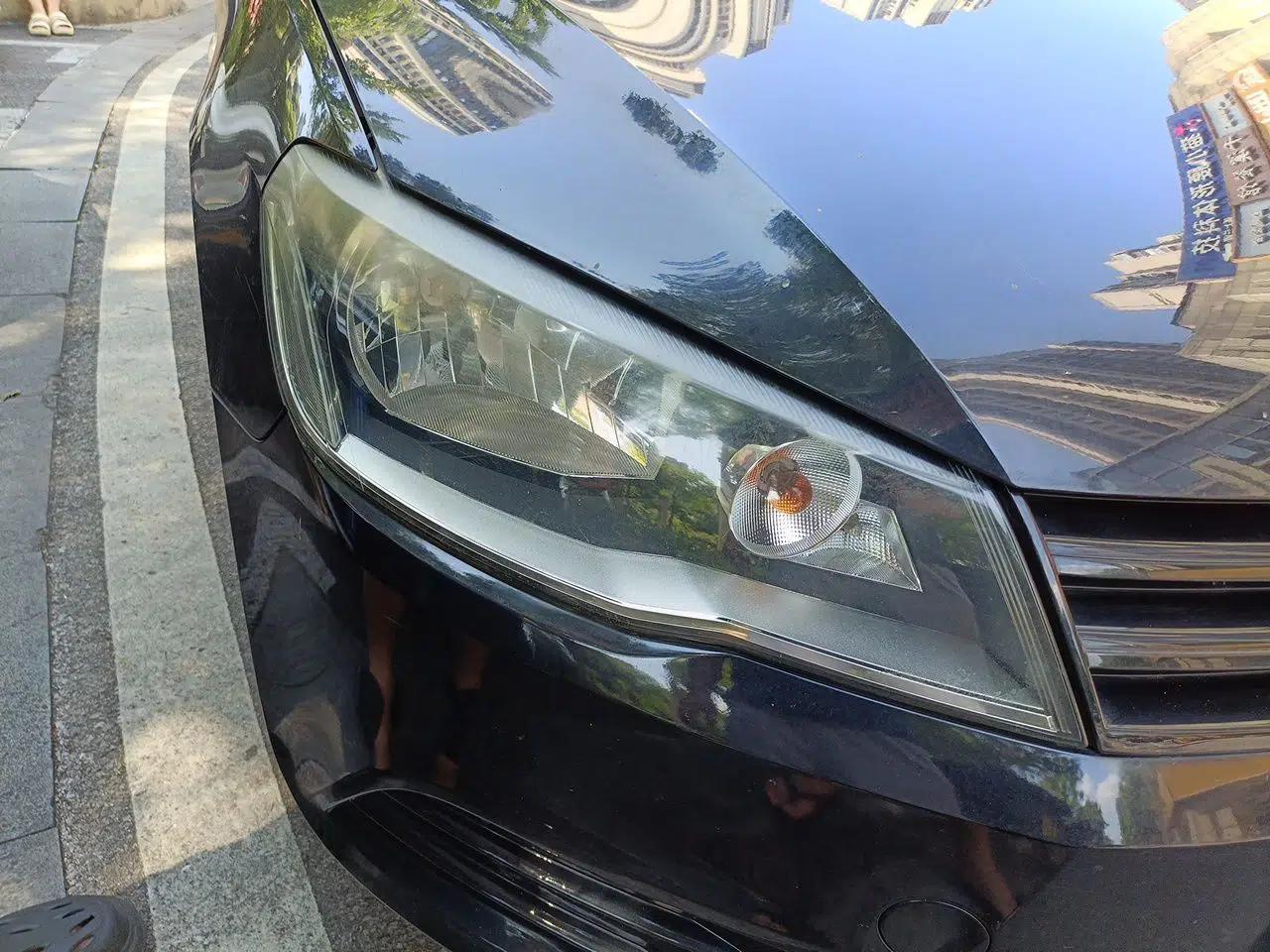 Volkswagen Jetta 2013 1.6L Automatic Fashion Model — миниатюра 7