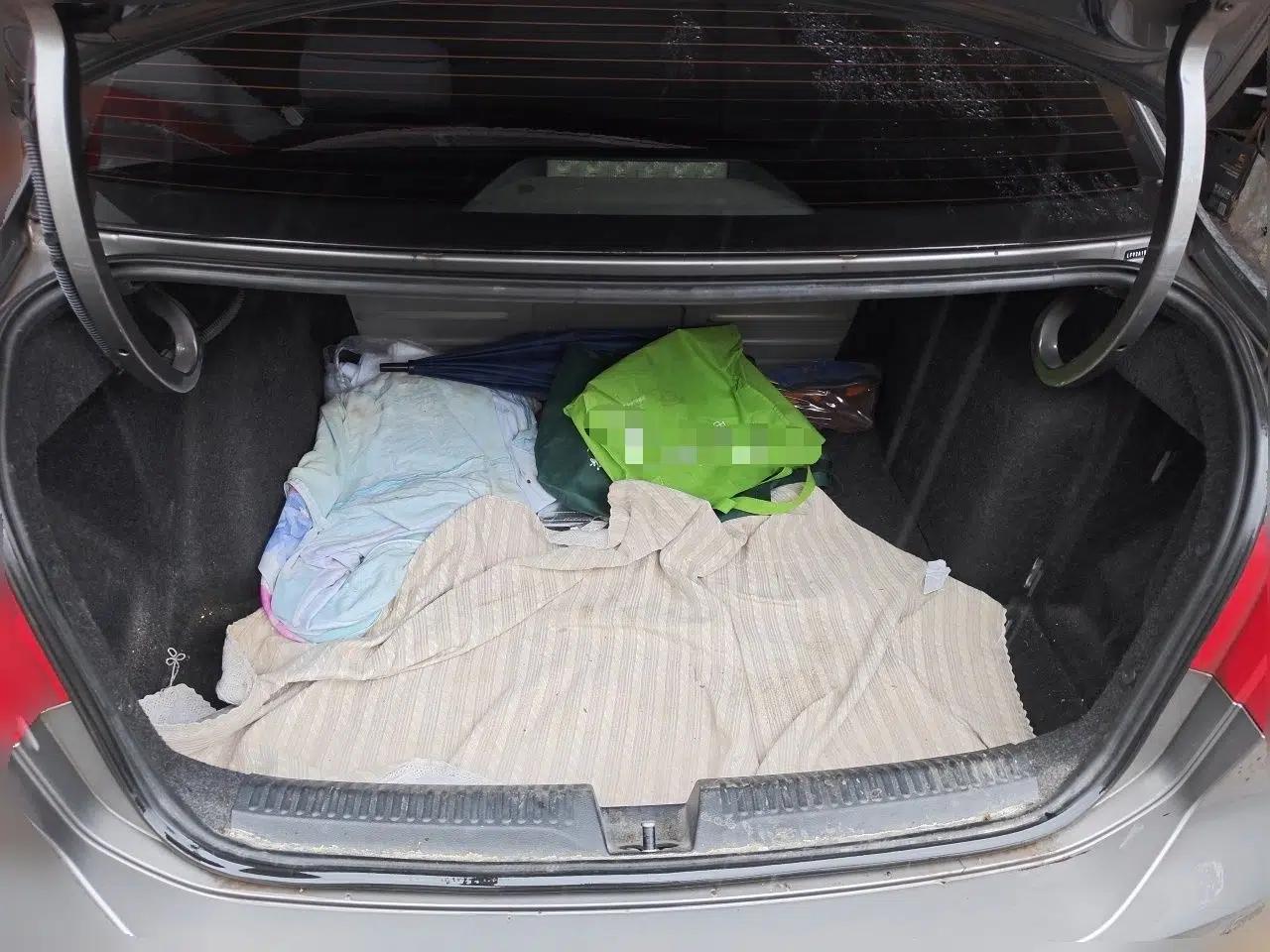 Volkswagen Jetta 2015 1.6L Manual Comfort Model — миниатюра 19