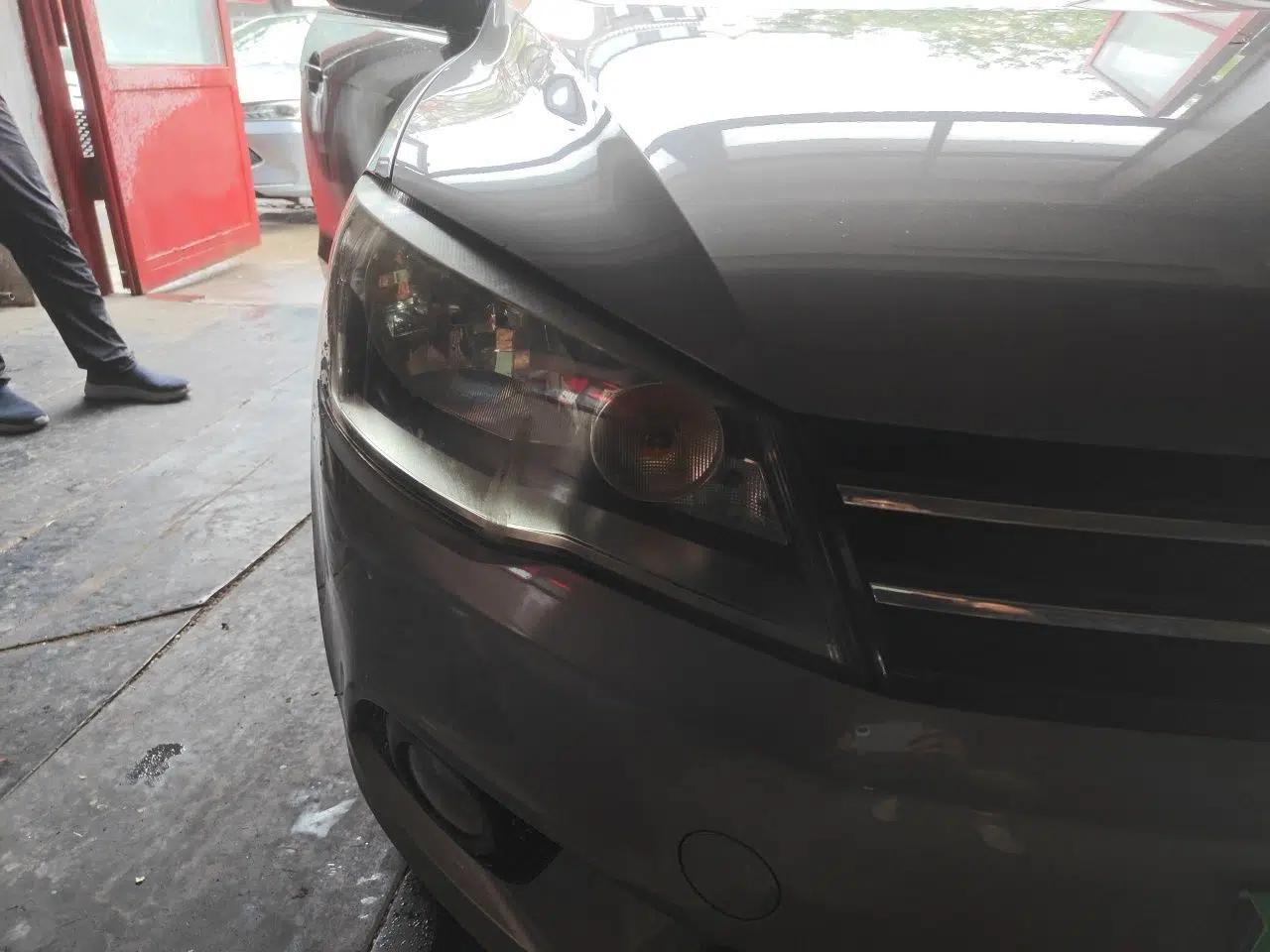 Volkswagen Jetta 2015 1.6L Manual Comfort Model — миниатюра 7