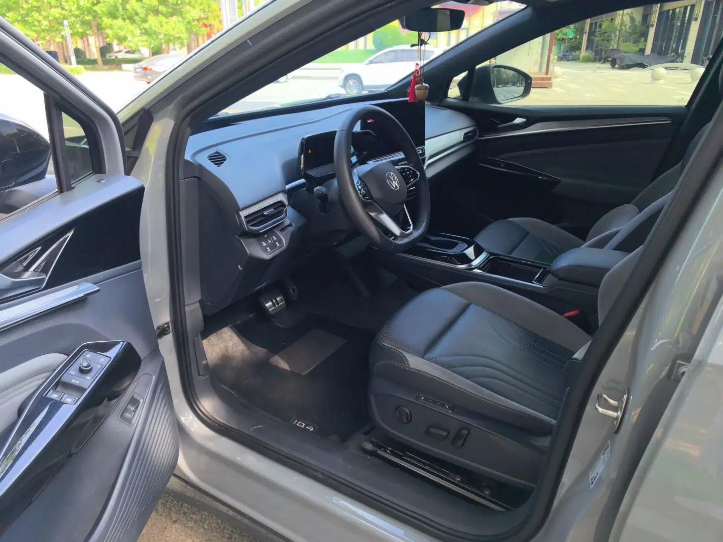 Volkswagen ID.4 CROZZ 2021 Long-Range PRO Two-Wheel Drive Version — миниатюра 16