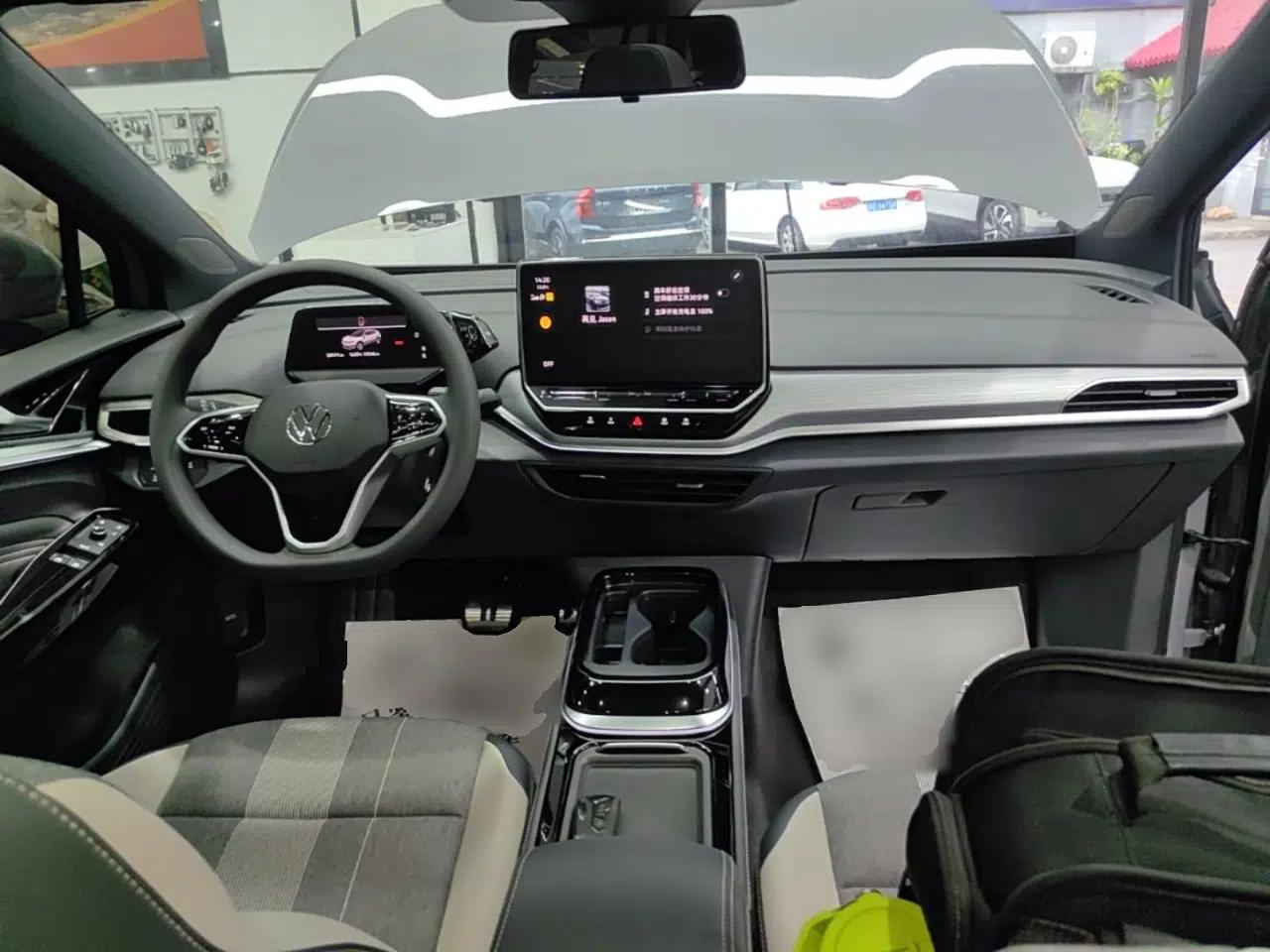 Volkswagen ID.4 CROZZ 2024 Pure Edition Limited Edition — миниатюра 12