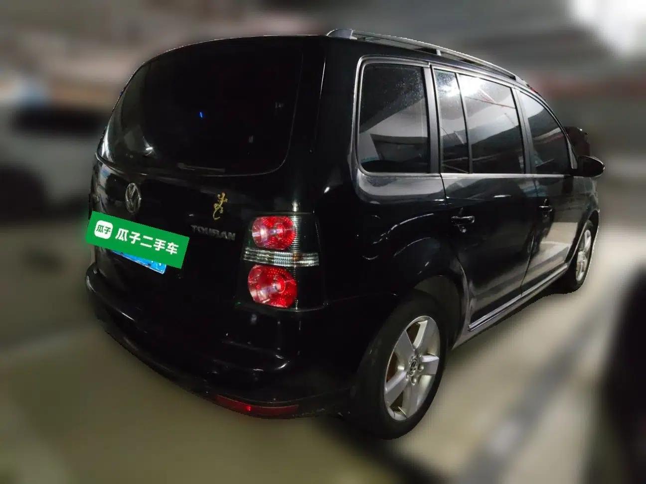 Volkswagen Touran 2013 1.4T DSG Comfort Edition 5-Seater — миниатюра 6