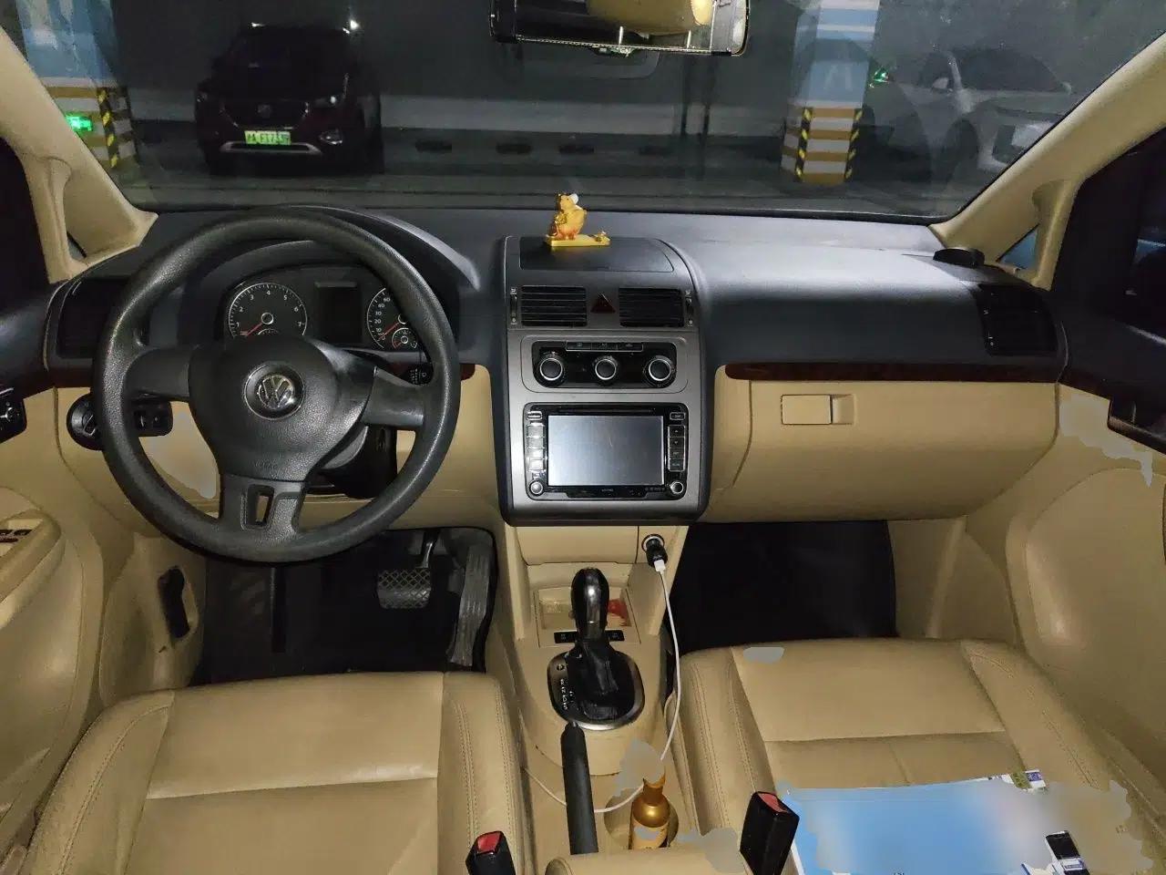 Volkswagen Touran 2013 1.4T DSG Comfort Edition 5-Seater — миниатюра 9