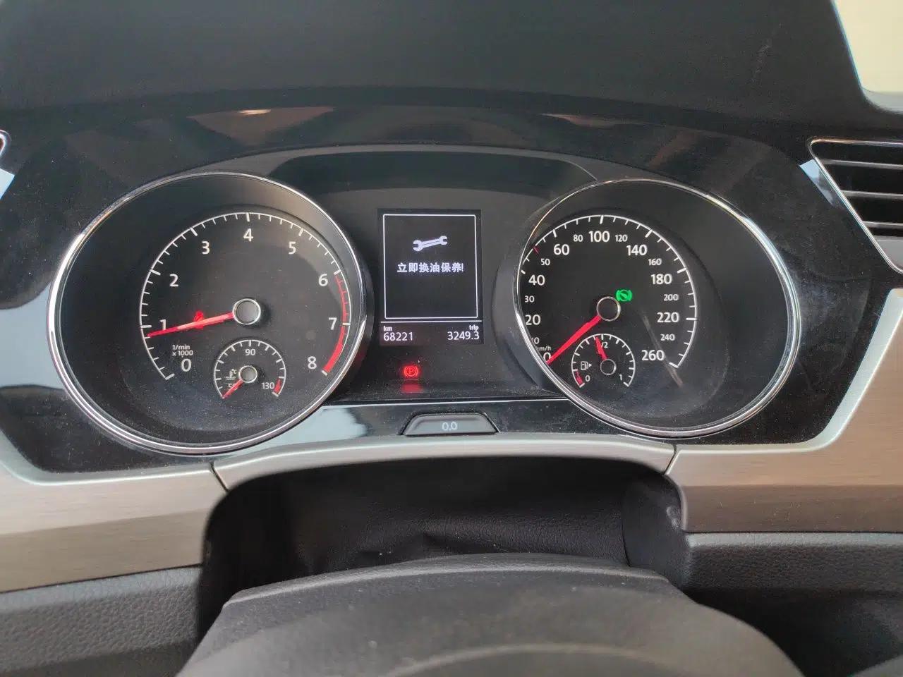Volkswagen Touran 2016 Volkswagen Touran L 280TSI DSG Comfort Edition — миниатюра 11