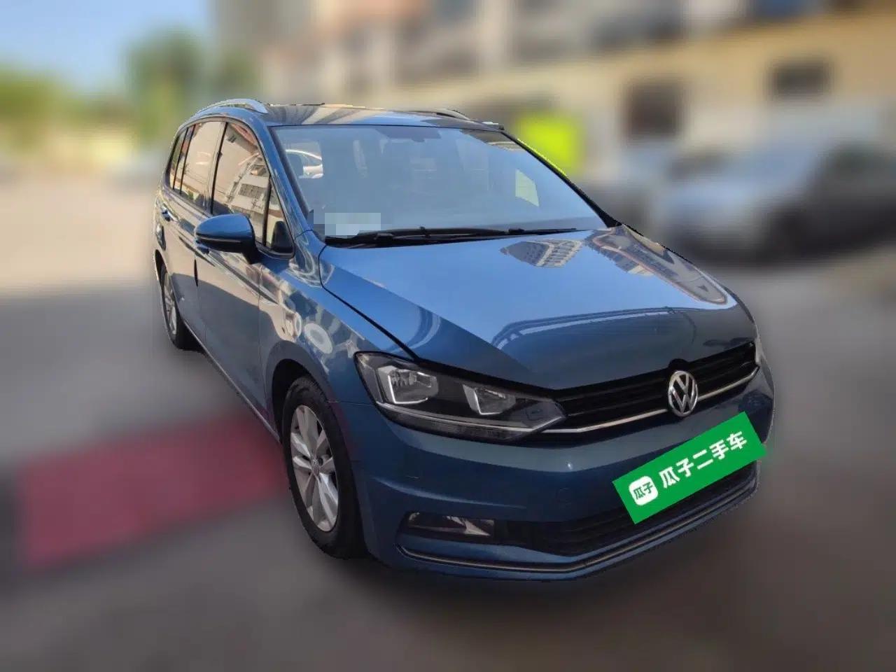 Volkswagen Touran 2016 Volkswagen Touran L 280TSI DSG Comfort Edition — миниатюра 3