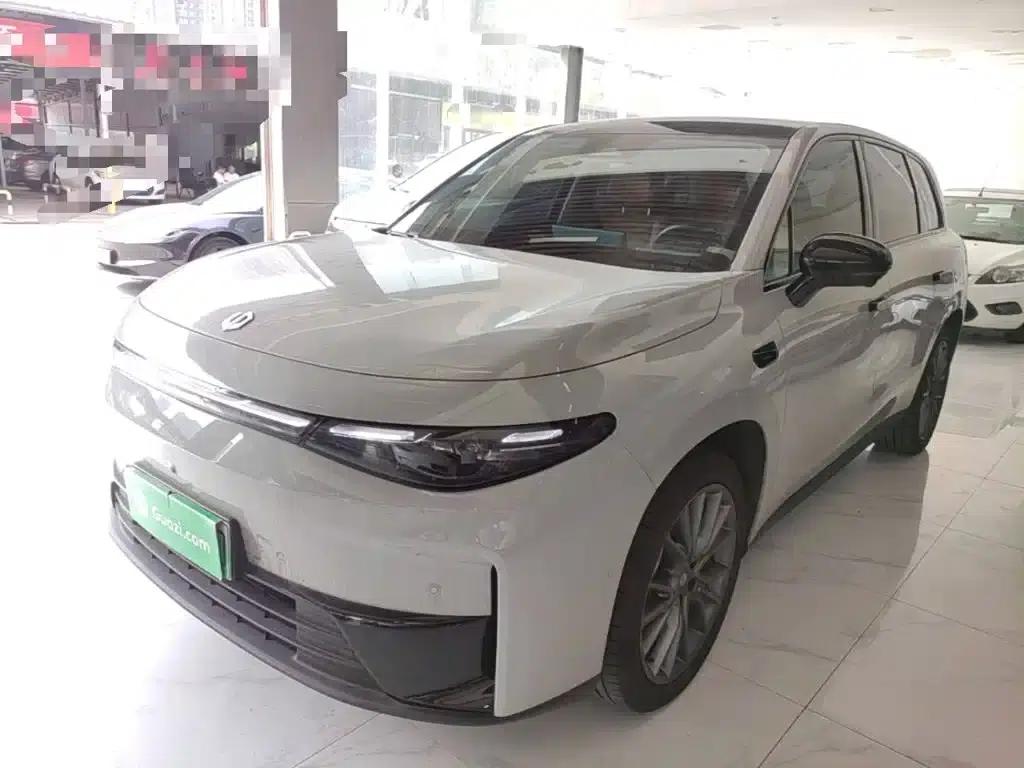 Leapmotor C10 2026 Model 605 Enjoy Edition — миниатюра 1