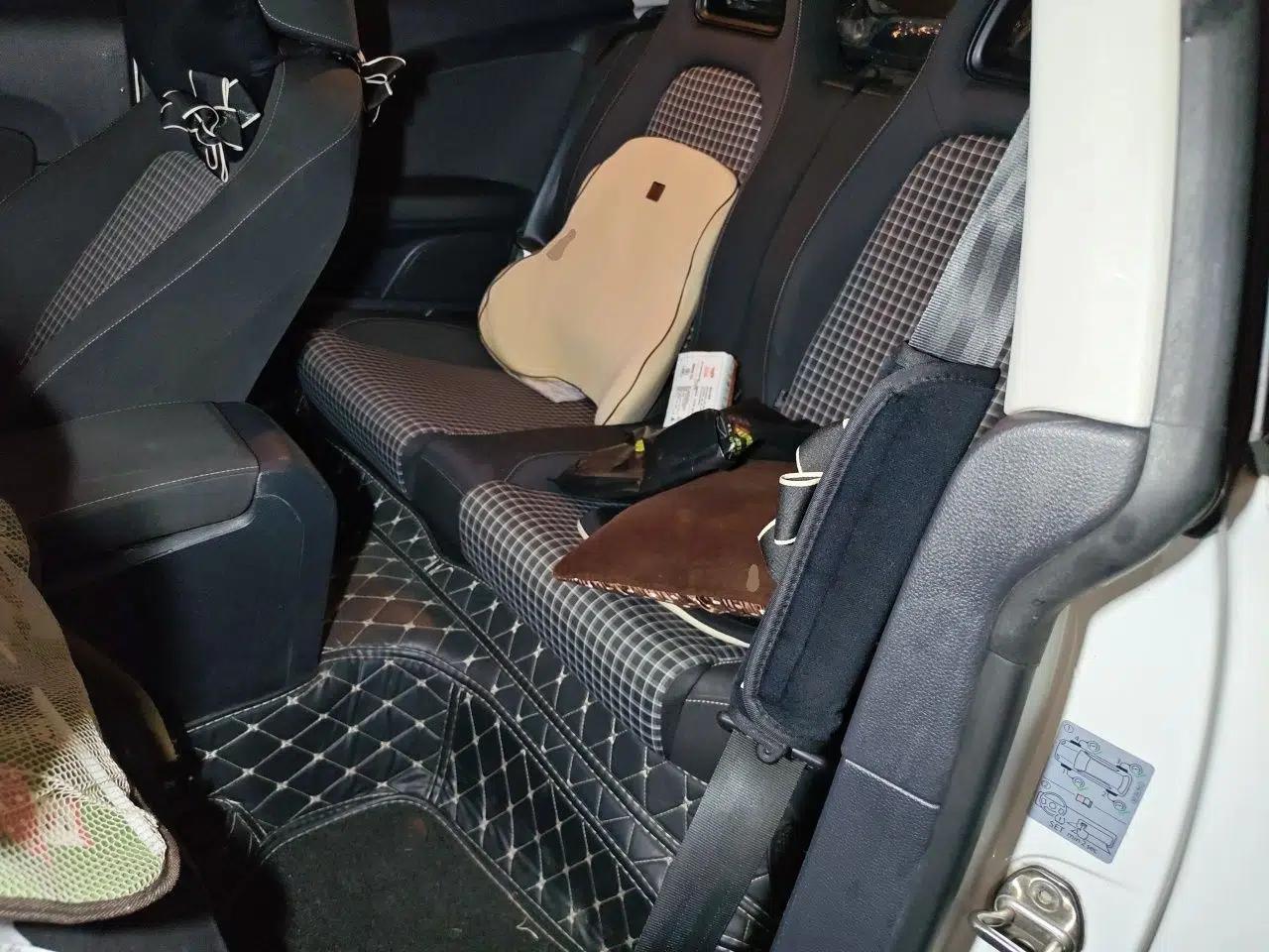 Volkswagen Scirocco 2015 1.4TSI Comfort Edition — миниатюра 17
