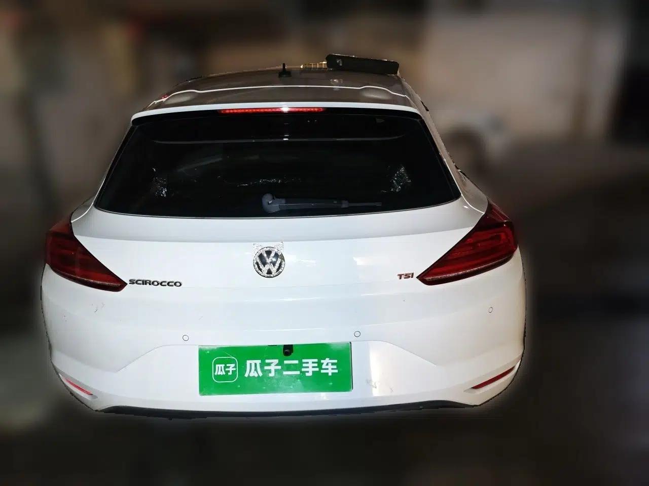 Volkswagen Scirocco 2015 1.4TSI Comfort Edition — миниатюра 5