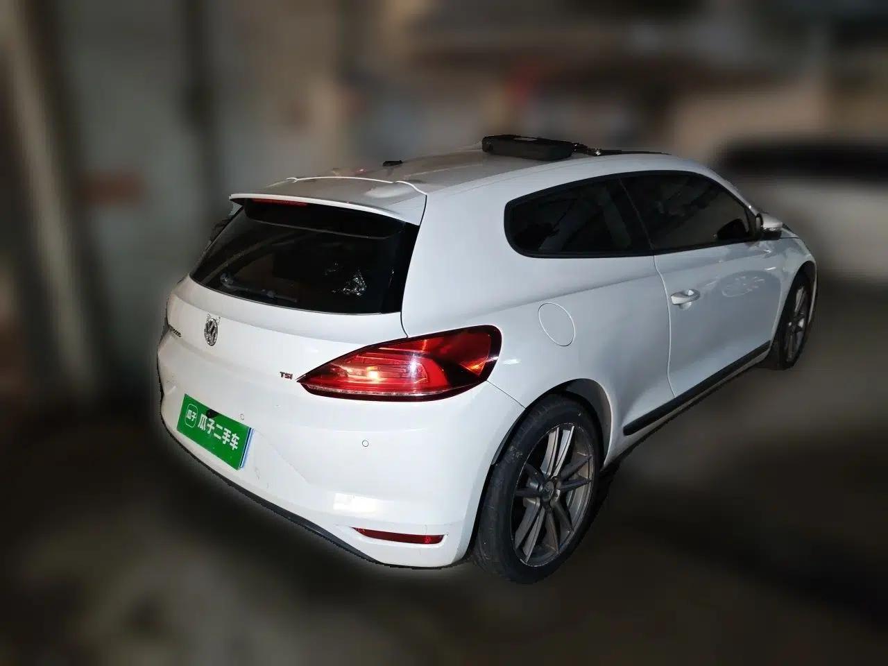Volkswagen Scirocco 2015 1.4TSI Comfort Edition — миниатюра 6