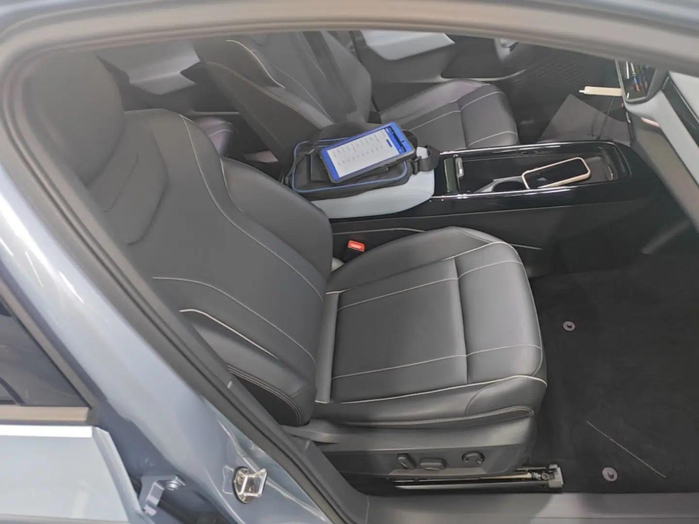 Volkswagen ID.4 X 2025 Smart Version Pure & Intelligent Enjoyment Edition — миниатюра 24
