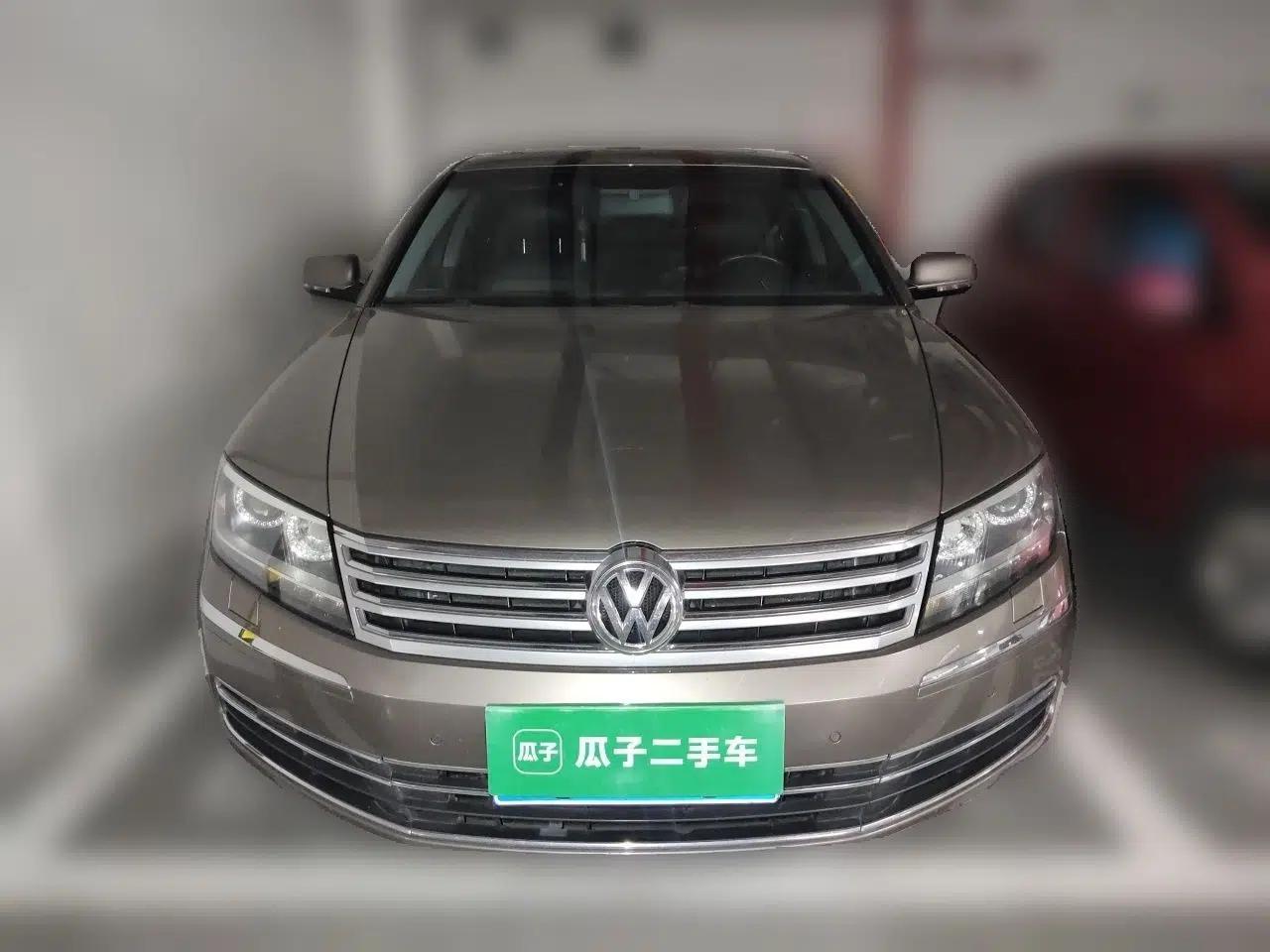 Volkswagen Phaeton 2015 3.0L Exclusive Edition — миниатюра 2
