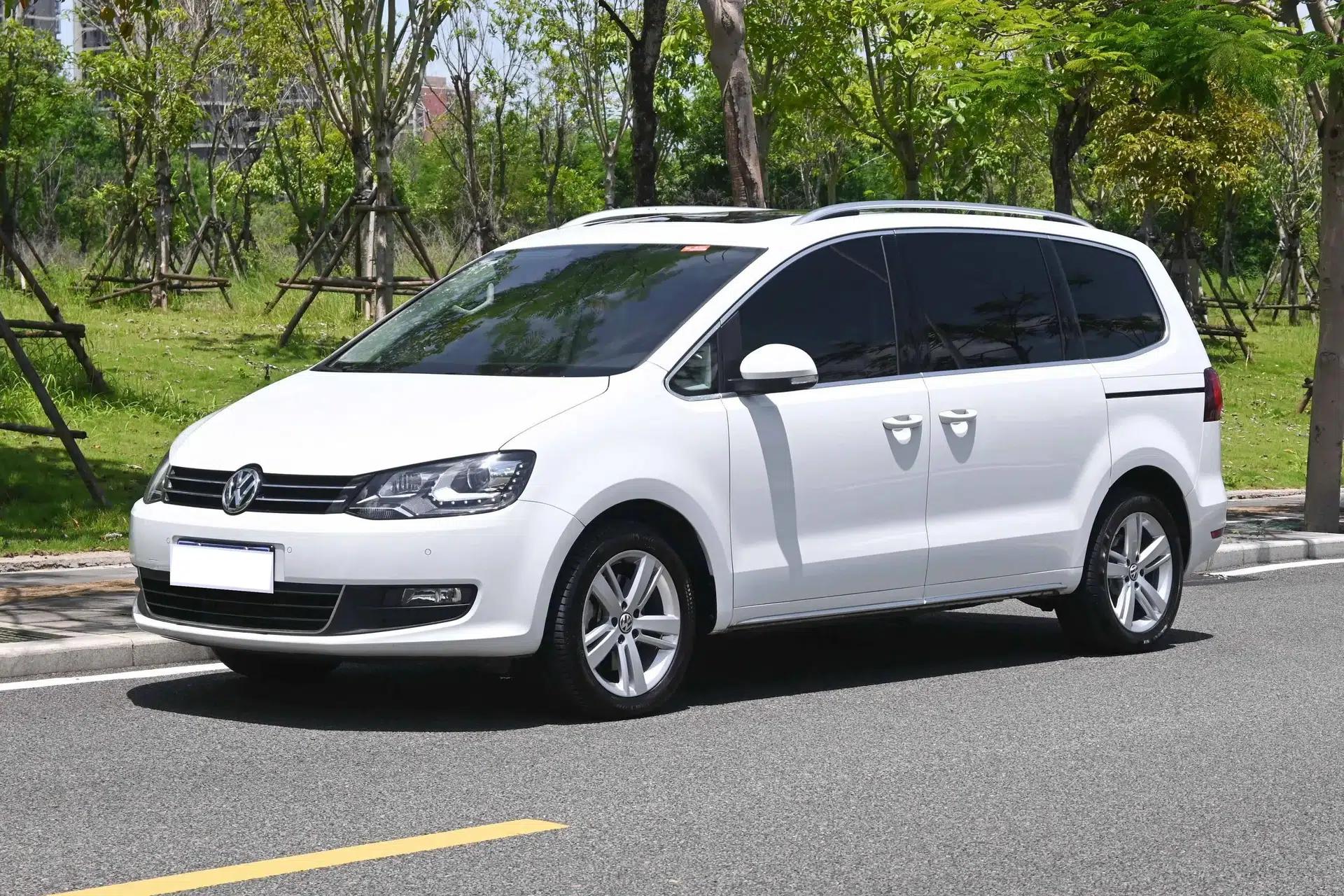 Volkswagen Sharan 2018 Revised Version 380TSI Comfort Edition 7-Seater — миниатюра 1