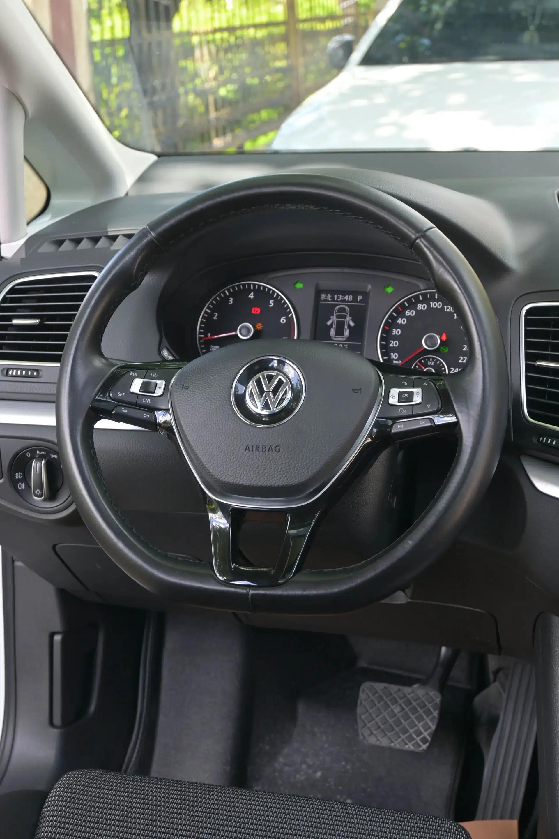 Volkswagen Sharan 2018 Revised Version 380TSI Comfort Edition 7-Seater — миниатюра 14