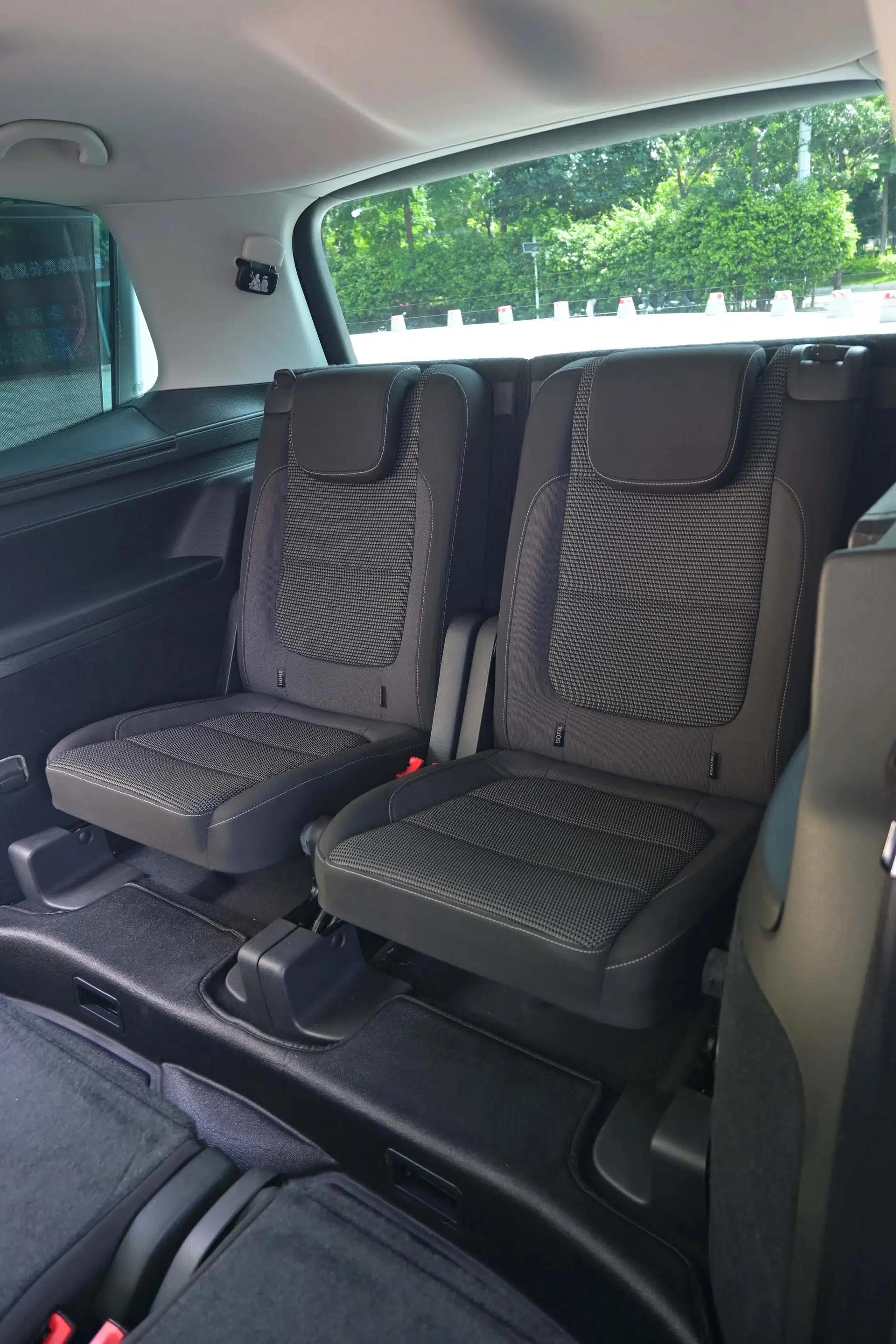 Volkswagen Sharan 2018 Revised Version 380TSI Comfort Edition 7-Seater — миниатюра 18